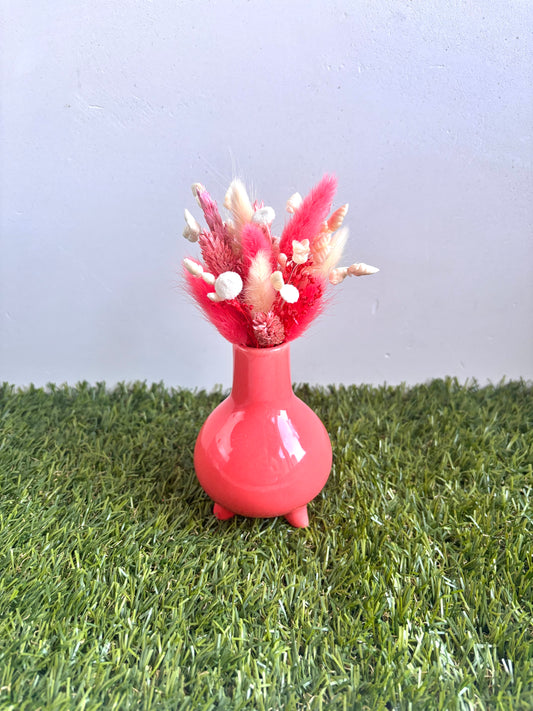 OK - Vaasje roze op voet
Kleuren: roze en wit
H 17,50cm
€18,90
Voorraad: 1